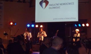 Městský ples Holešov – Showband