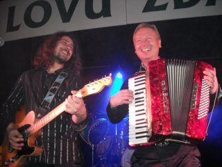 Lukov - Myslivecký ples (12. 1. 2013) – fotka 5