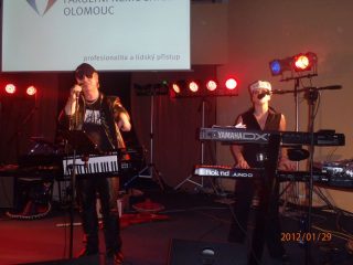 Městský ples Holešov – Showband