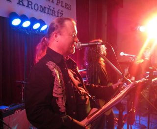 Ples COPT Kroměříž (20. 1. 2012) – fotka 8