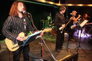 Nitra - Divadelní ples (11. 1. 2013) – fotka 12