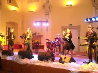 Městský ples Holešov (21. 1. 2012) – fotka 16