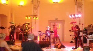 Městský ples Holešov (21. 1. 2012) – fotka 32