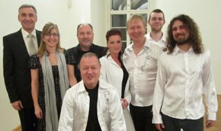 Městský ples Holešov (21. 1. 2012) – fotka 36