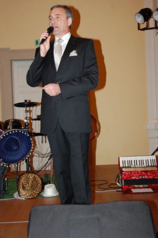 Městský ples Holešov (21. 1. 2012) – fotka 45
